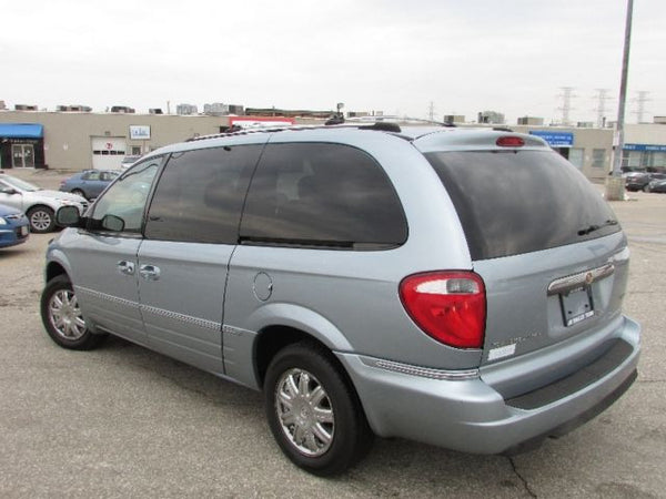 2006 CHRYSLER TOWN & COUNTRY